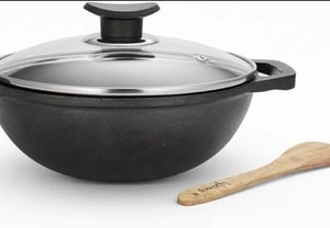 Lifelong Cast Iron Kadhai 24cm with Glass Lid & Wooden Spatula | 3.3L, 2.4kg | Pre-Seasoned, Even Heat Distribution, Toxin & Teflon Free, Non-Stick, & Durable | Gas & Induction Stovetop Compatible