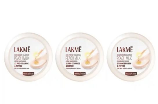 Upto 70% Off On Lakme Beauty Products.