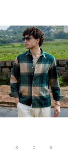 Take a look at this Men Regular Fit Checkered Spread Collar Casual Shirt on Flipkart