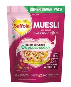 Saffola Muesli 0% Added Sugar Berry Crunch with Flavour Pops 700 gram