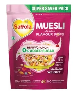 saffola Muesli 0% Added Sugar Berry Crunch with Flavour Pops