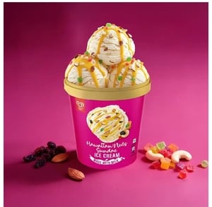 Kwality Wall's Hawaiian Nuts Sundae , 700 ml