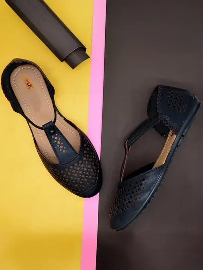 UK COLLECTION Women Bellies & Ballerinas | Flipkart