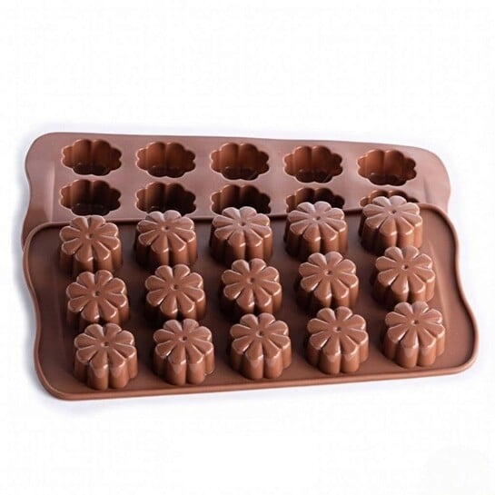 ARTO 15-Cavity Flower Silicone Chocolate Mould – Intricate Floral Design, Food Grade, Non-Stick DIY Chocolate, Candy, Jelly & Soap Mold for Home Baking & Gifting (Brown)