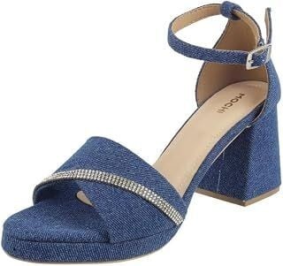 Upto 76% Off On Mochi Footwears.