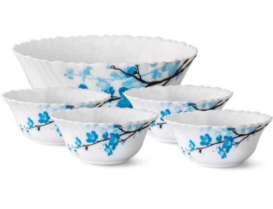 Click to enlarge Larah by Borosil Mimosa Fluted Series Opalware 5 Pcs Pudding Set