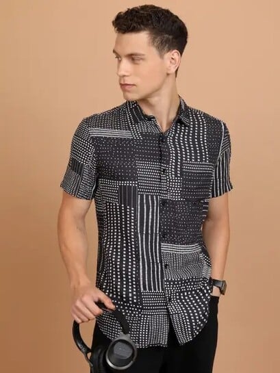 HIGHLANDER Men Relaxed Fit Self-Design Spread Collar Casual Shirt start (278)