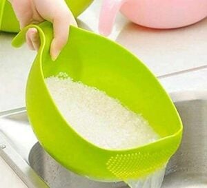 Click to enlarge Plastic Rice Washing Bowl Strainer Basket with Handle, Green