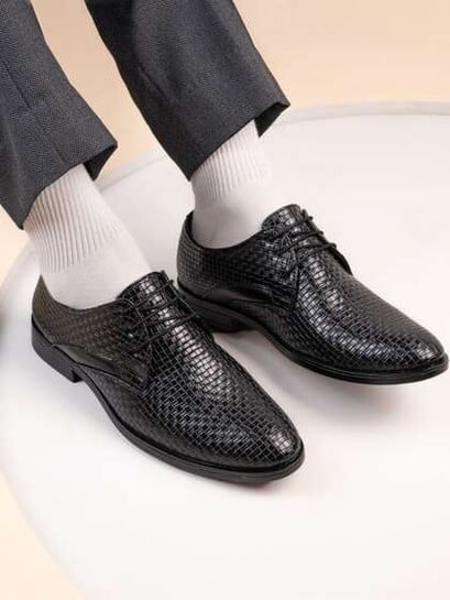 Upto 78% Off on Formal Shoes For men Starts At Rs.971