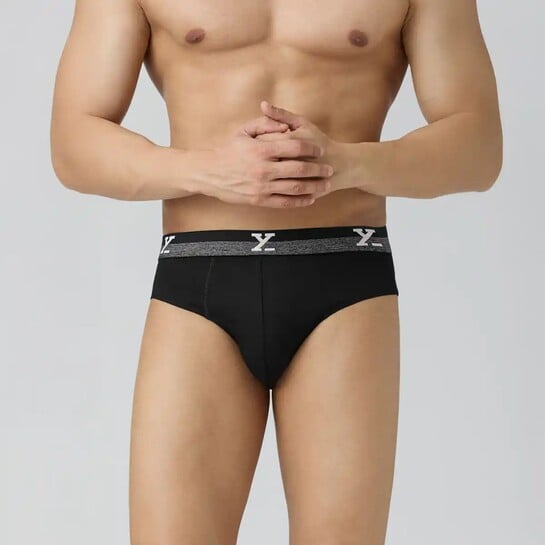 Zepto - XYXX brief @79, Methi Masala Khari @19, MDH Sambar Masala 100gm @26, Wired Earphone @52